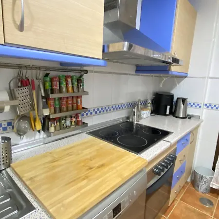 Aires De Toledo-parque Warner Y Madrid En Familia Apartamento