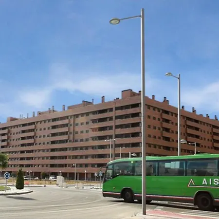 Apartamento Aires De Toledo-parque Warner Y Madrid En Familia Toledo
