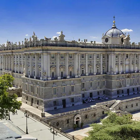 Apartment Aires De Toledo-parque Warner Y Madrid En Familia